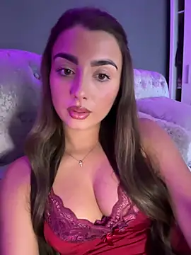 ellariverss online show from August 2, 2026, 12:09 am