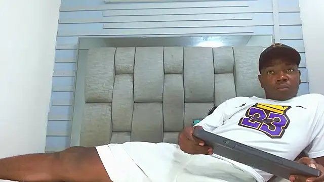 Black Fire10 online show from September 12, 2025, 8:09 pm