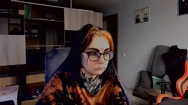 Snapshot of HighelikeGirl chatting on September 18, 2025, 10:06 am HighelikeGirl online show from September 18, 2025, 10:06 am