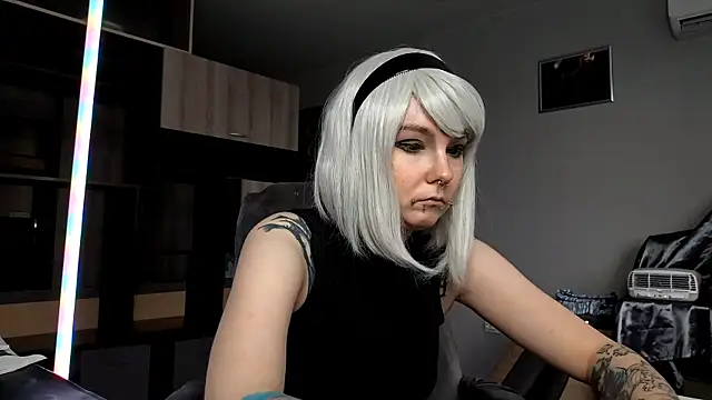 Snapshot of HighelikeGirl chatting on October 14, 2025, 11:55 am HighelikeGirl online show from October 14, 2025, 11:55 am