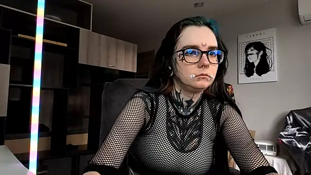 Snapshot of HighelikeGirl chatting on October 24, 2025, 7:05 am HighelikeGirl online show from October 24, 2025, 7:05 am