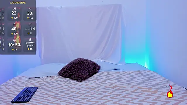 KingStark  online show from October 2, 2025, 11:17 am