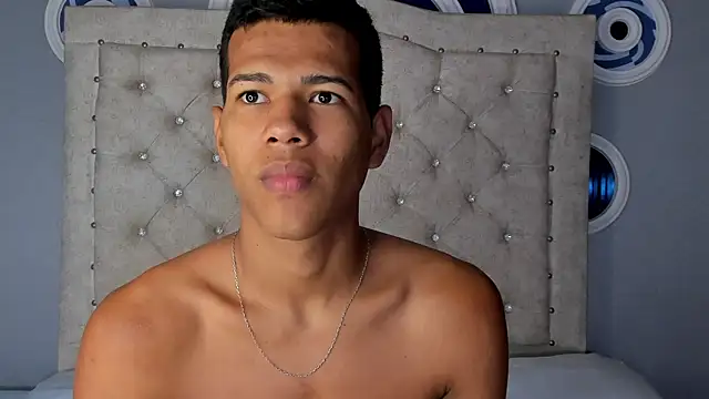 KingStark  online show from October 29, 2025, 11:34 am