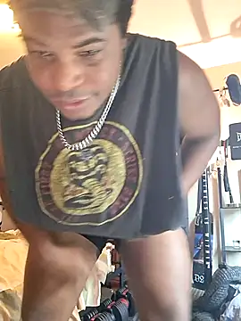 KeYBuMp323 online show from October 6, 2025, 2:58 pm