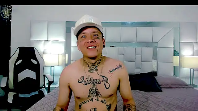 Dangerous couple  online show from September 16, 2025, 7:04 pm