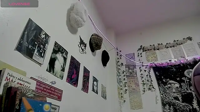 GothKitten666 online show from June 19, 2026, 2:49 am