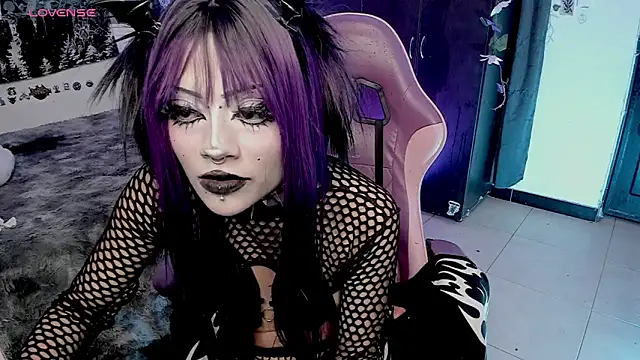 GothKitten666 online show from June 21, 2026, 6:27 am