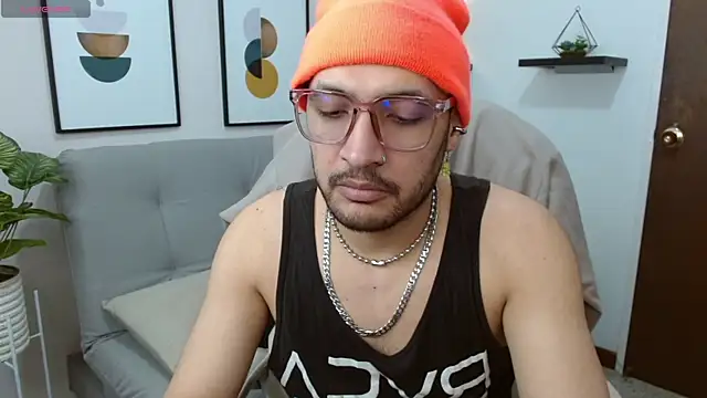   Damian    online show from October 24, 2025, 1:13 am