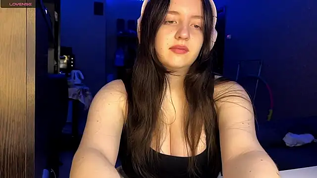 Snapshot of LauretteRagar chatting on September 29, 2025, 5:40 pm LauretteRagar online show from September 29, 2025, 5:40 pm