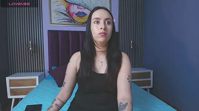 Snapshot of lunavelvet15 chatting on September 24, 2025, 11:57 am lunavelvet15 online show from September 24, 2025, 11:57 am