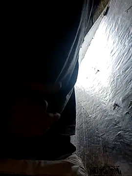 Snapshot of Canuseemeray chatting on October 1, 2025, 12:33 pm Canuseemeray online show from October 1, 2025, 12:33 pm