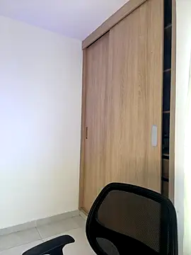 Snapshot of LauraCatalina chatting on September 23, 2025, 1:03 pm LauraCatalina online show from September 23, 2025, 1:03 pm