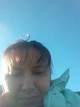 Snapshot of Romashka33011 chatting on September 21, 2025, 6:37 am Romashka33011 online show from September 21, 2025, 6:37 am