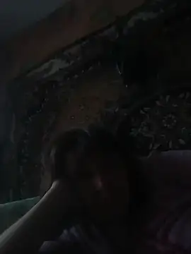 Snapshot of Romashka33011 chatting on September 29, 2025, 7:24 am Romashka33011 online show from September 29, 2025, 7:24 am