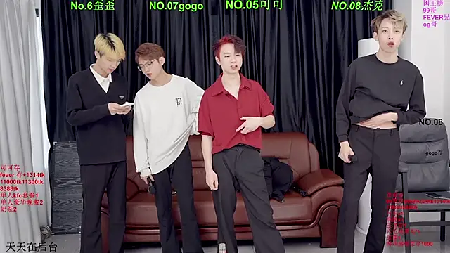 Snapshot of Beautifulboys-777 chatting on March 26, 2026, 1:01 am Beautifulboys-777 online show from March 26, 2026, 1:01 am