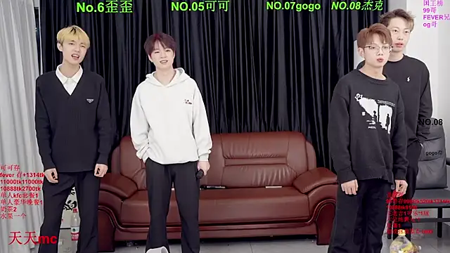 Snapshot of Beautifulboys-777 chatting on March 28, 2026, 12:38 pm Beautifulboys-777 online show from March 28, 2026, 12:38 pm