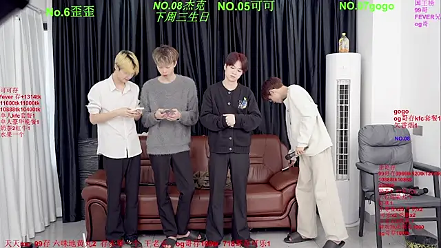 Snapshot of Beautifulboys-777 chatting on April 6, 2026, 7:42 am Beautifulboys-777 online show from April 6, 2026, 7:42 am