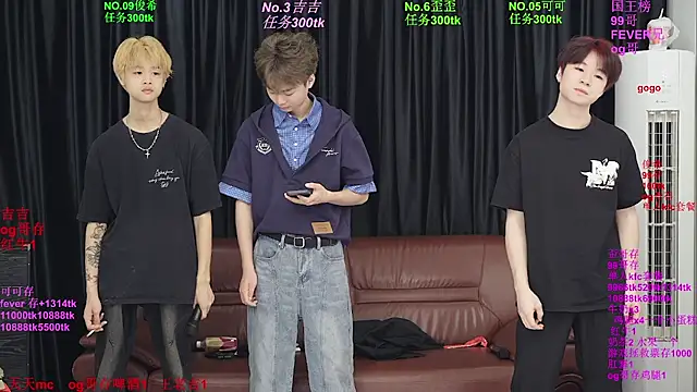 Beautifulboys-777 online show from May 24, 2026, 12:21 pm