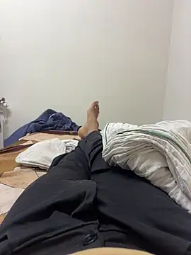 Snapshot of bigbulllaksh chatting on October 14, 2025, 5:58 pm bigbulllaksh online show from October 14, 2025, 5:58 pm