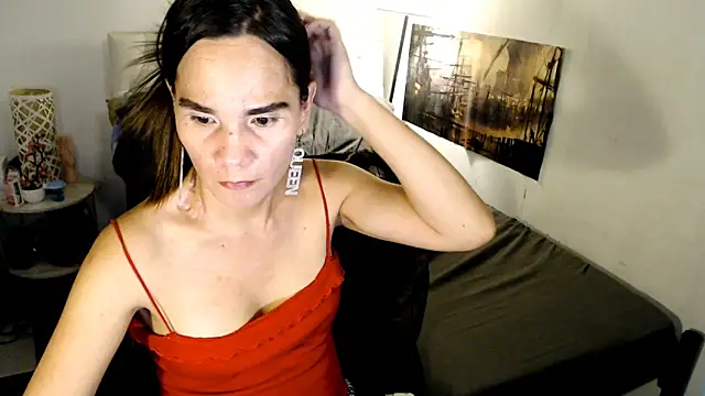 Snapshot of NinaDOM4CUM chatting on May 14, 2026, 12:45 pm NinaDOM4CUM online show from May 14, 2026, 12:45 pm