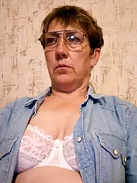 Snapshot of MeryLive59011 chatting on November 5, 2025, 7:25 pm MeryLive59011 online show from November 5, 2025, 7:25 pm