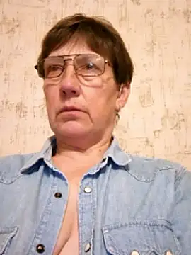 Snapshot of MeryLive59011 chatting on January 5, 2026, 7:06 pm MeryLive59011 online show from January 5, 2026, 7:06 pm