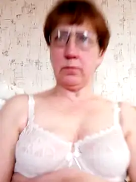 MeryLive59011 online show from April 8, 2026, 11:10 am