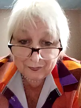 Alexia64231 online show from November 14, 2025, 10:36 am