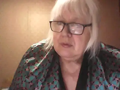 Alexia64231 online show from February 28, 2026, 7:04 pm