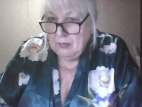 Alexia64231 online show from April 12, 2026, 2:27 am