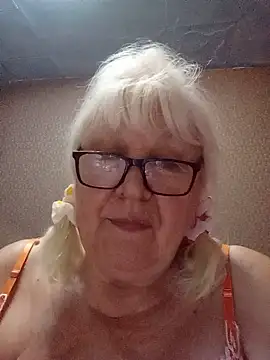 Alexia64231 online show from July 15, 2026, 12:27 am