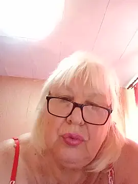 Alexia64231 online show from July 25, 2026, 4:32 am