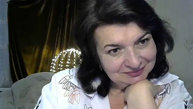 LedyNika online show from April 2, 2026, 5:32 pm