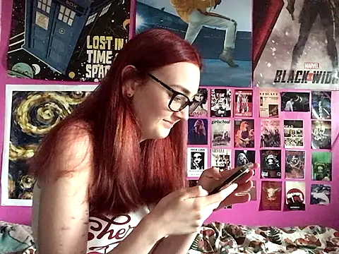 Snapshot of ivysplayhouse chatting on September 14, 2025, 11:09 am ivysplayhouse online show from September 14, 2025, 11:09 am