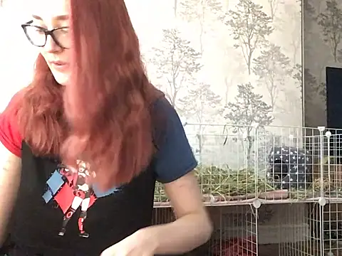 Snapshot of ivysplayhouse chatting on September 26, 2025, 11:47 am ivysplayhouse online show from September 26, 2025, 11:47 am