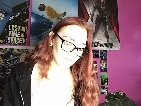 Snapshot of ivysplayhouse chatting on October 3, 2025, 11:18 am ivysplayhouse online show from October 3, 2025, 11:18 am