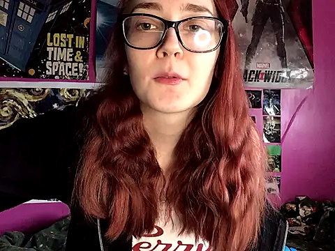 Snapshot of ivysplayhouse chatting on October 4, 2025, 10:57 am ivysplayhouse online show from October 4, 2025, 10:57 am