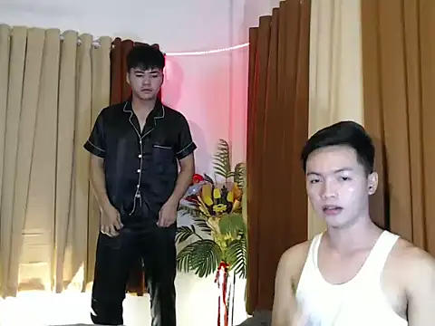 hot emman online show from February 23, 2026, 12:09 am