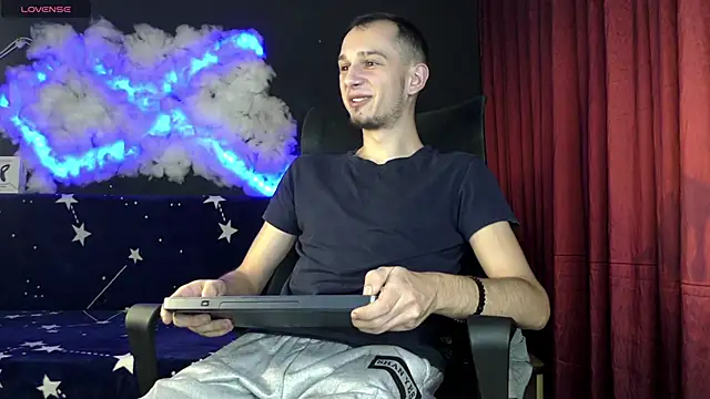 AxelMassimo online show from November 29, 2025, 3:53 am