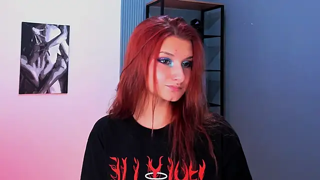 Snapshot of NightOpal chatting on September 14, 2025, 2:38 pm NightOpal online show from September 14, 2025, 2:38 pm