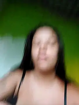biancaalvess online show from April 18, 2026, 9:46 am
