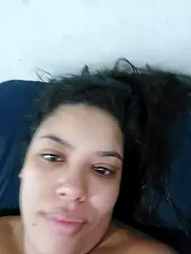 biancaalvess online show from May 7, 2026, 9:25 am