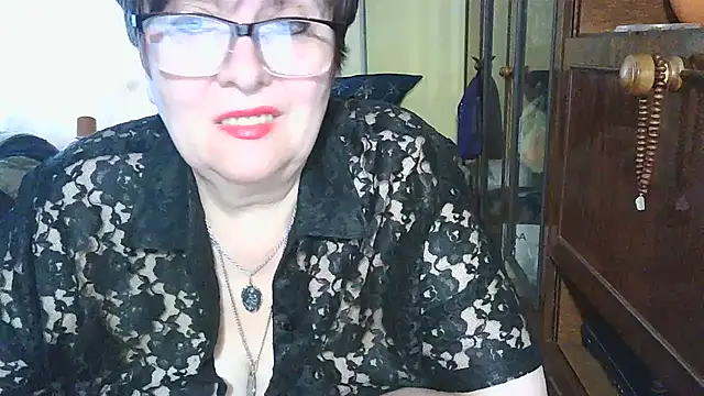 Snapshot of VeronicaGold511 chatting on March 26, 2026, 7:25 am VeronicaGold511 online show from March 26, 2026, 7:25 am