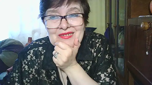 Snapshot of VeronicaGold511 chatting on March 27, 2026, 7:36 am VeronicaGold511 online show from March 27, 2026, 7:36 am