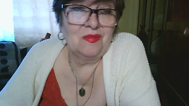 VeronicaGold511 online show from May 12, 2026, 6:54 am