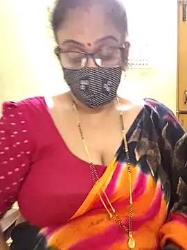 sweet-lotus online show from October 16, 2025, 5:30 am