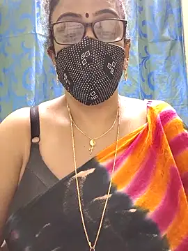 Snapshot of sweet-lotus chatting on February 10, 2026, 4:33 pm sweet-lotus online show from February 10, 2026, 4:33 pm