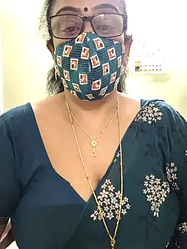 Snapshot of sweet-lotus chatting on February 12, 2026, 3:34 am sweet-lotus online show from February 12, 2026, 3:34 am