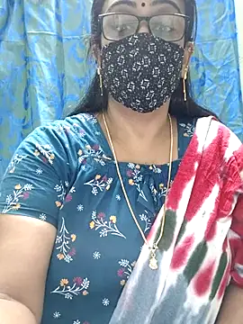 Snapshot of sweet-lotus chatting on March 11, 2026, 11:55 pm sweet-lotus online show from March 11, 2026, 11:55 pm