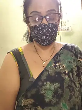 sweet-lotus online show from May 11, 2026, 5:35 am